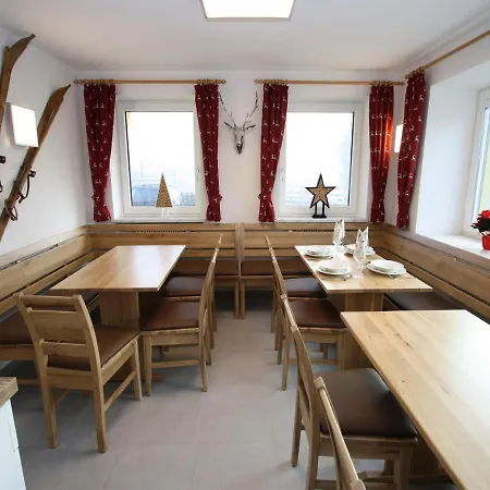 Alpensteinbock Ii Ferienhaus