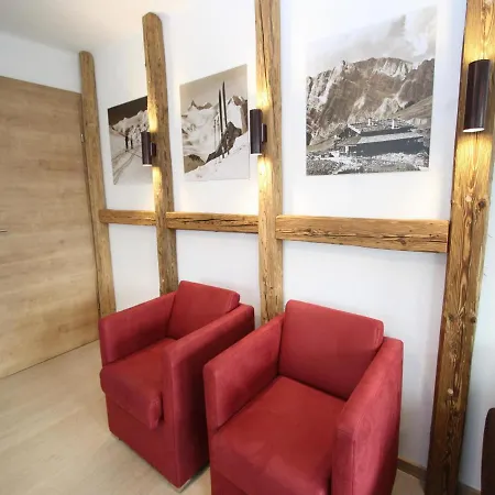 Alpensteinbock Ii בית נופש *