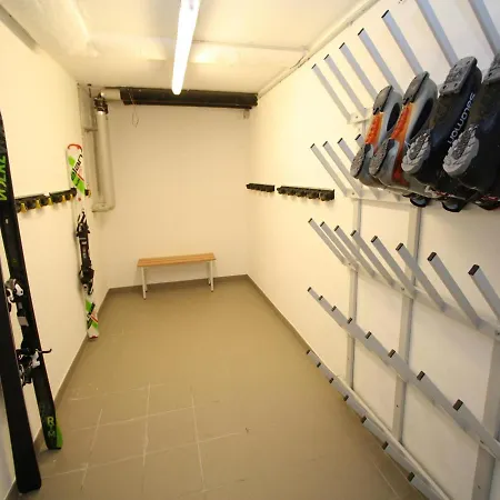 Alpensteinbock Ii * מאוטרנדורף